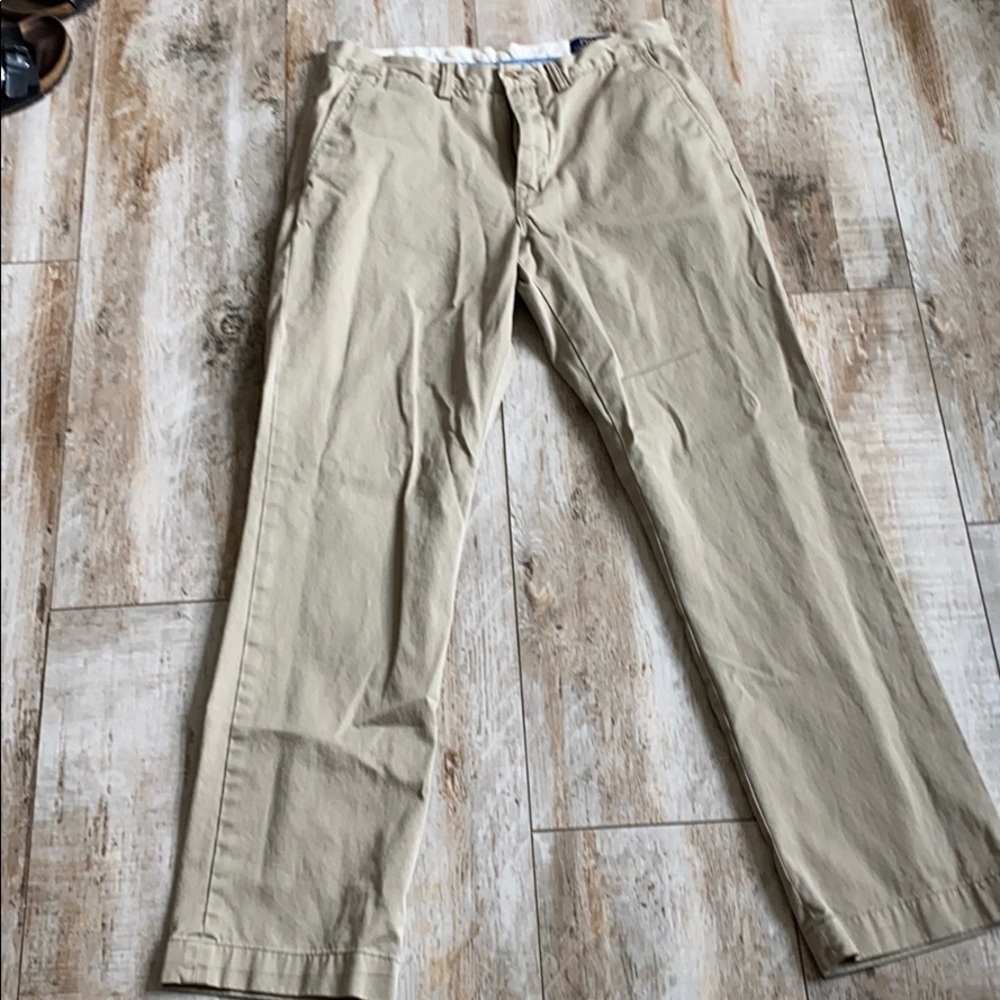 Men’s Polo khakis